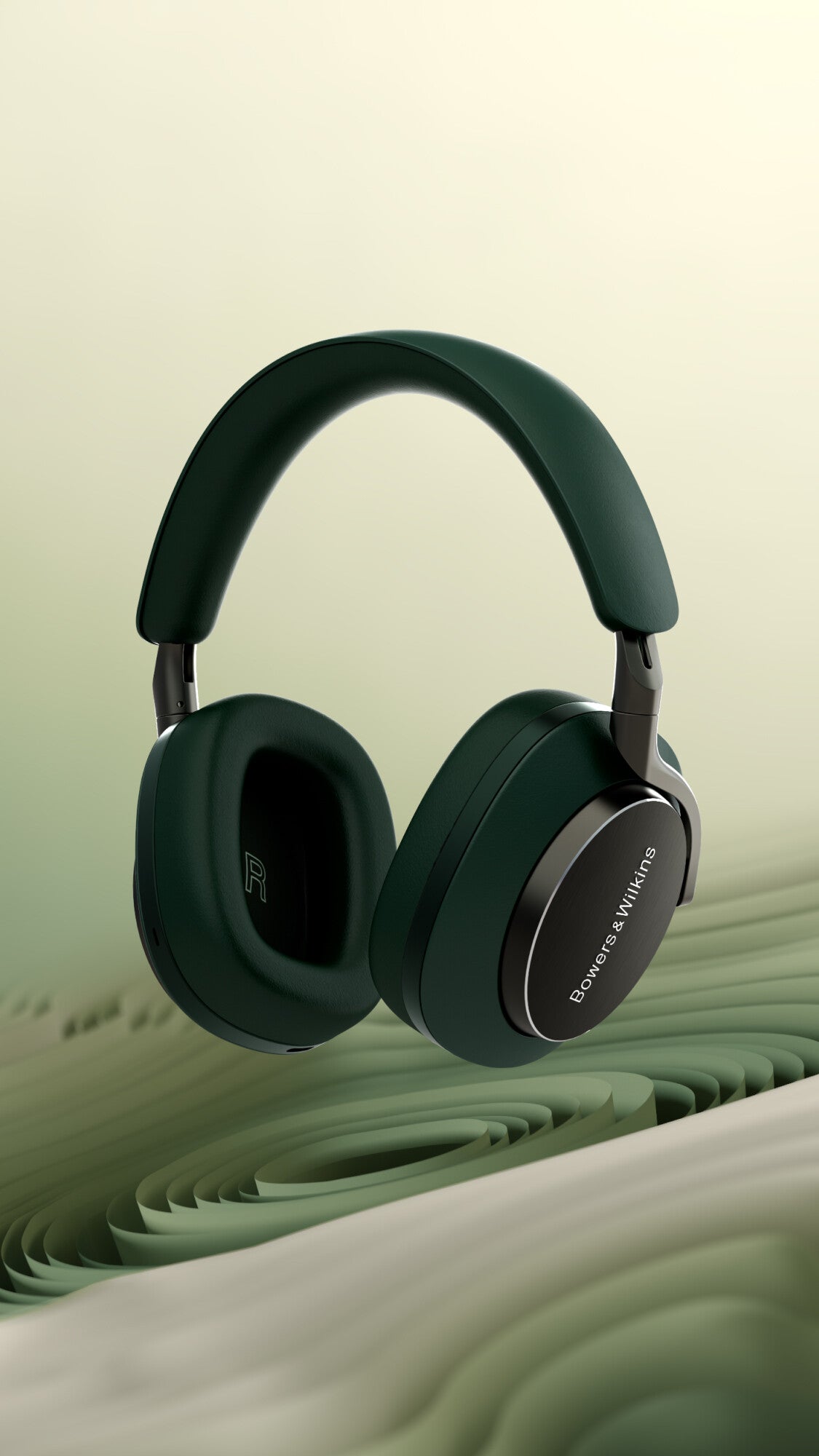 Bowers & Wilkins Px8