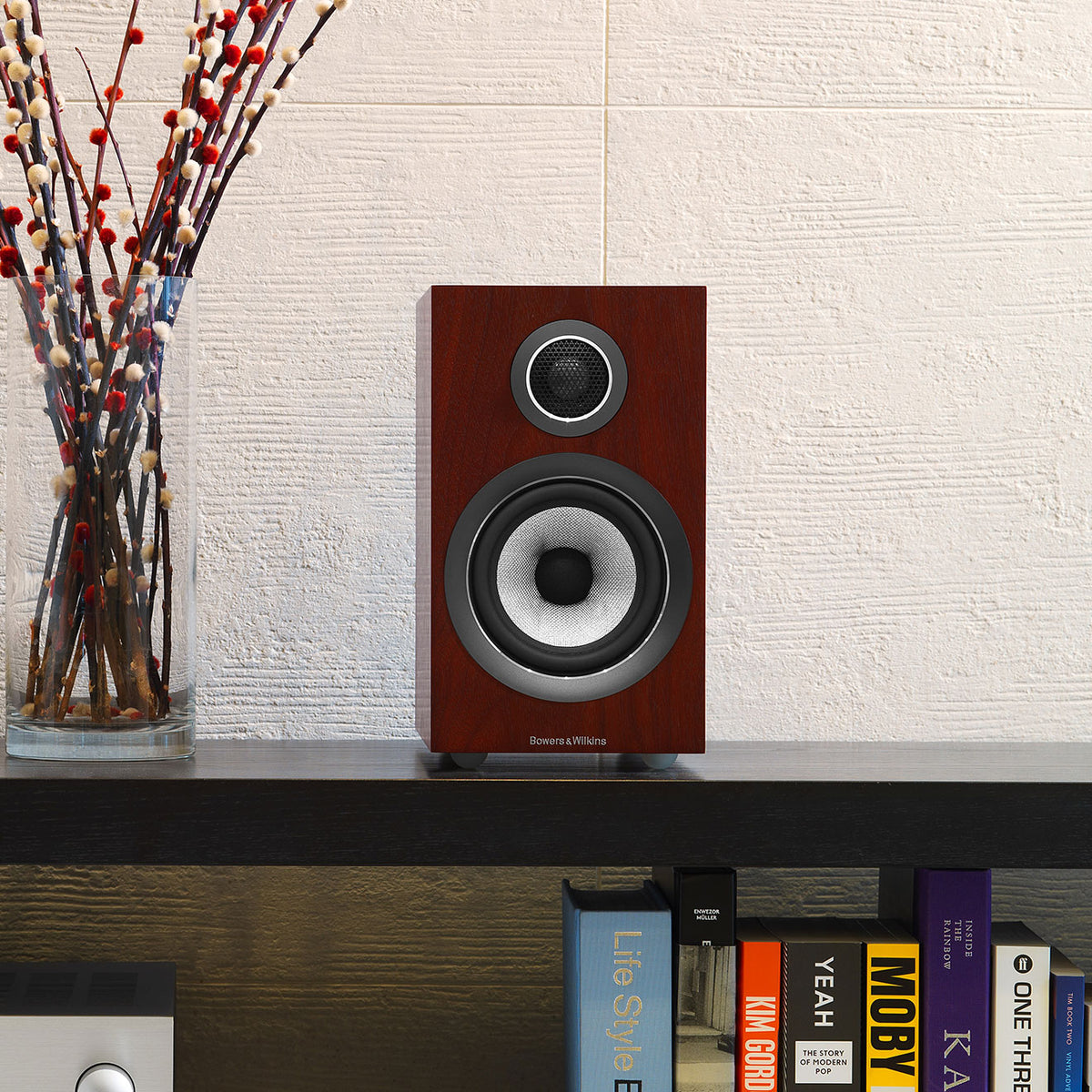 Bowers & Wilkins 707 S2