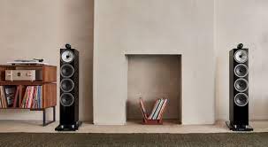 Bowers & Wilkins 703 S3